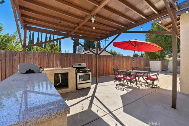 $7,500 | 7958 Tampa Avenue, Reseda, CA 91335