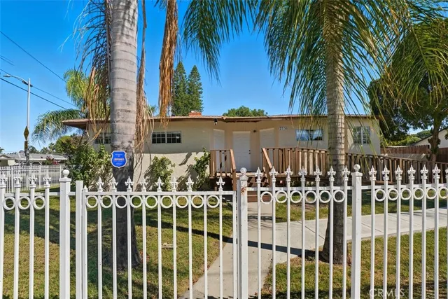 $7,500 | 7958 Tampa Avenue, Reseda, CA 91335