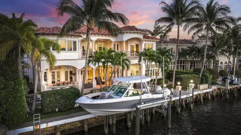 $9,750,000 | 4216 Intracoastal Drive, Highland Beach, FL 33487
