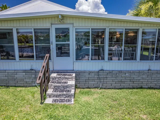 $385,000 | 53 Connie Drive, Crawfordville, FL 32327