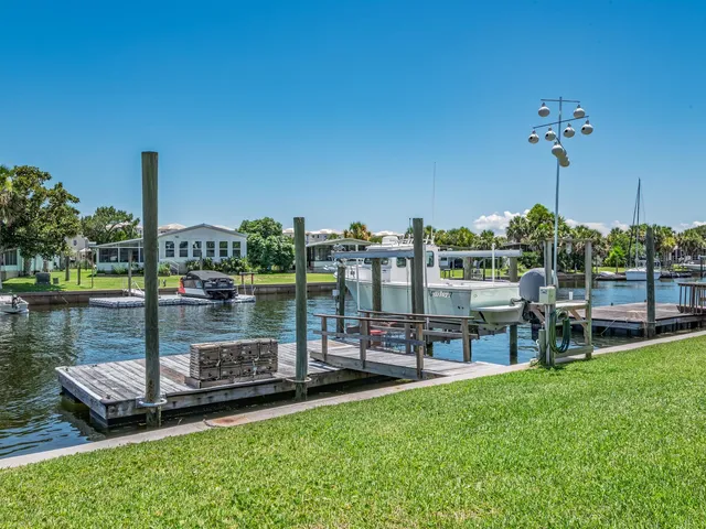 $385,000 | 53 Connie Drive, Crawfordville, FL 32327