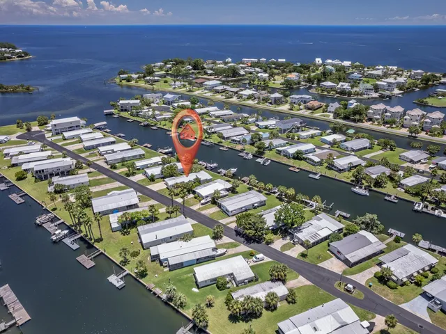 $385,000 | 53 Connie Drive, Crawfordville, FL 32327