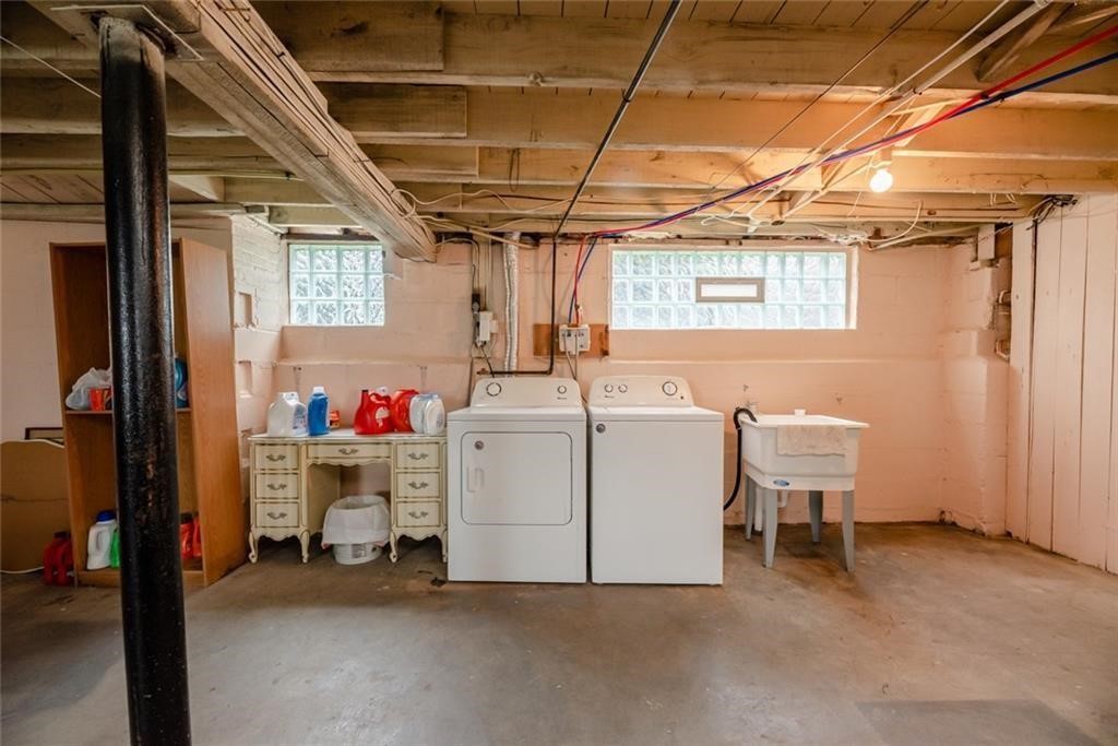 127 Redfern Drive Rochester, NY 14620 - Photo 27 of 27