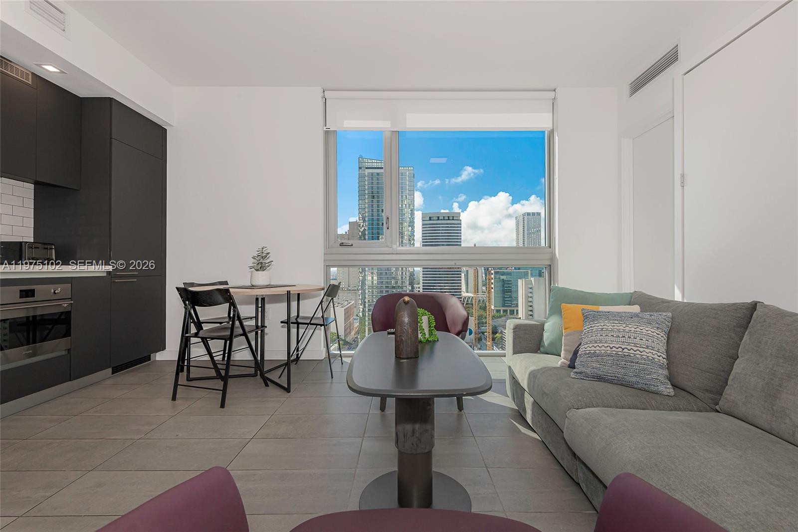 227 Northeast 2nd Street, Unit 2206 Miami, FL 33132 - Photo 22 of 34