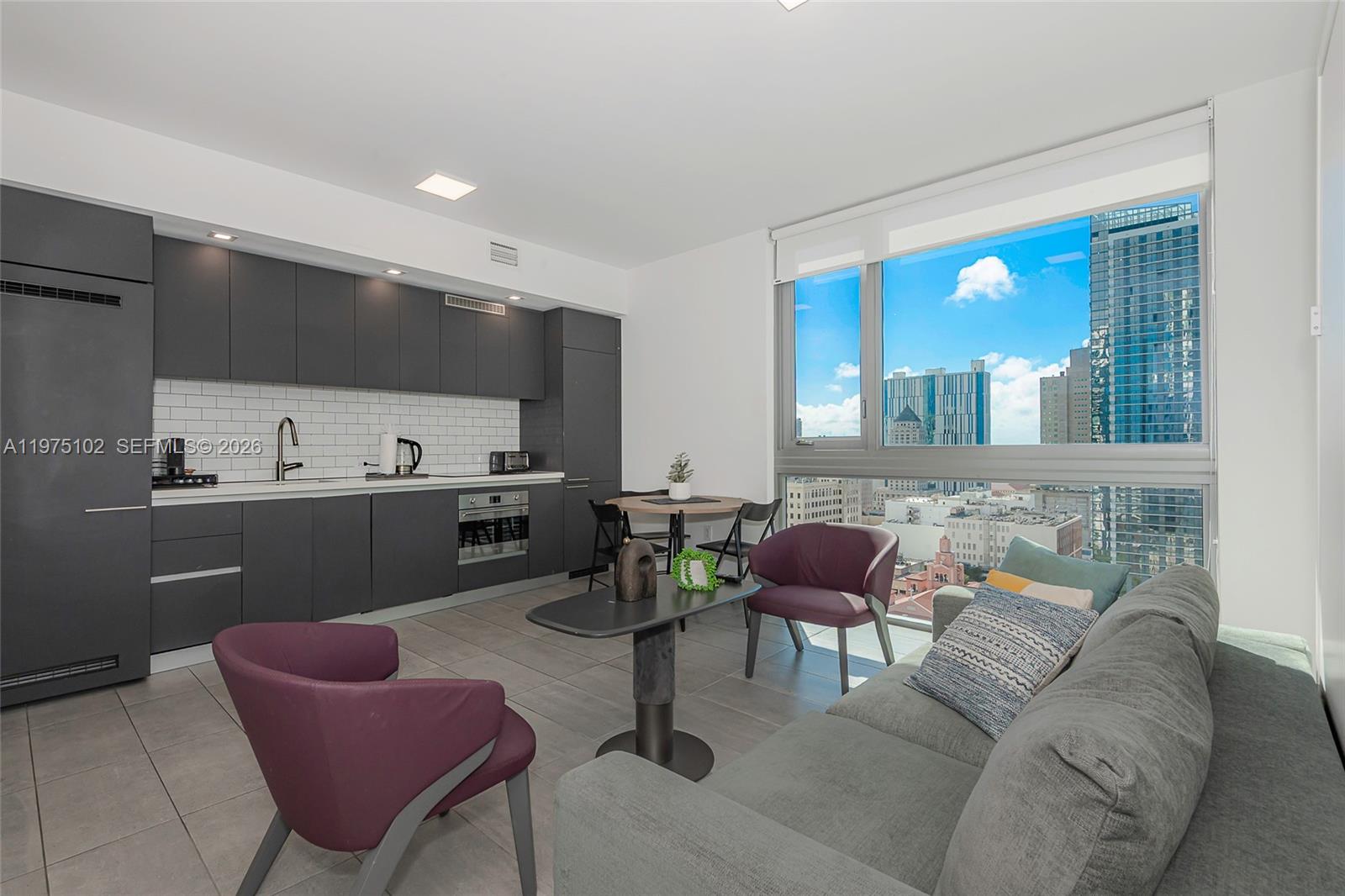 227 Northeast 2nd Street, Unit 2206 Miami, FL 33132 - Photo 23 of 34