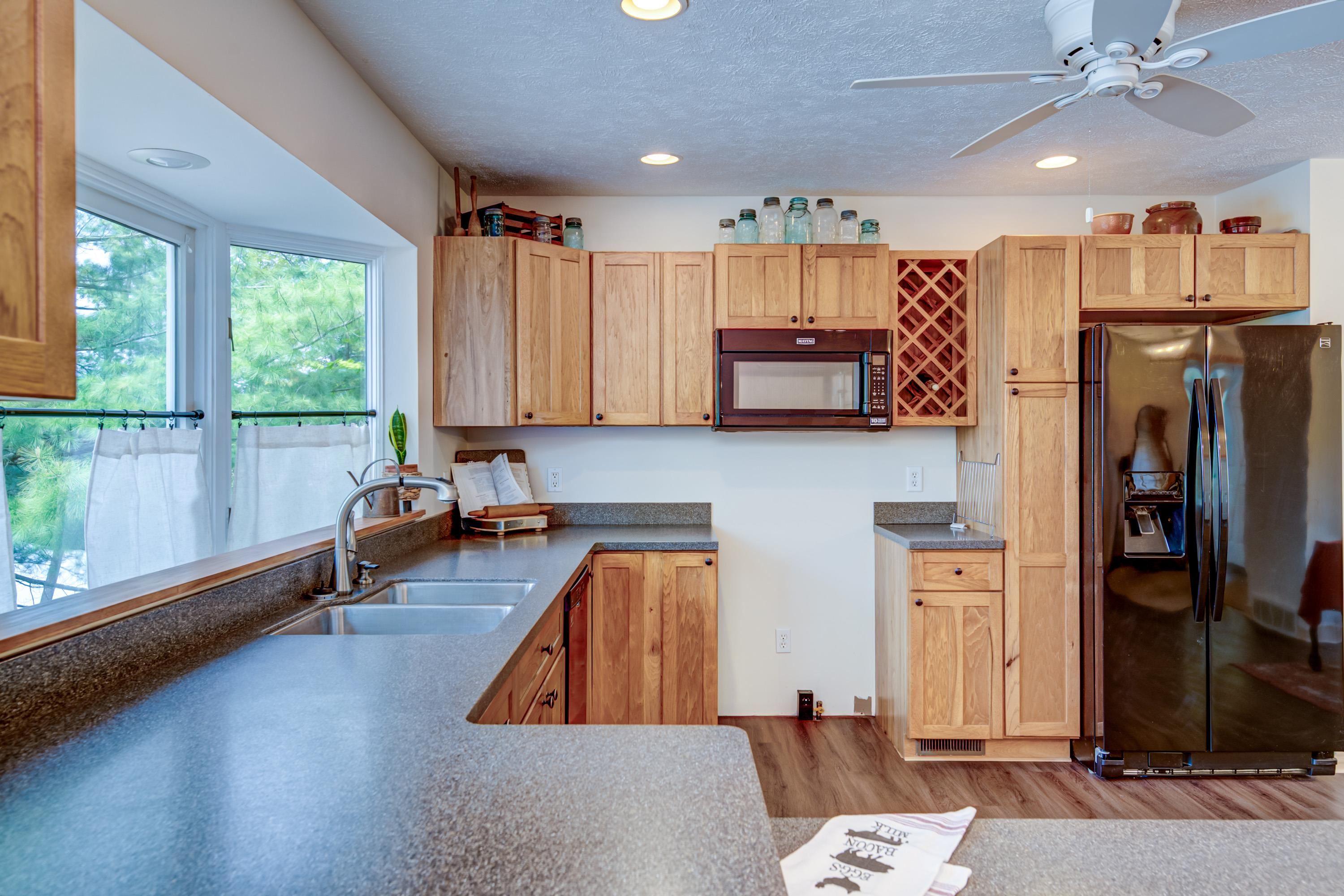 1209 Dyer Lake Road Traverse City, MI 49685 - Photo 13 of 61 1934654-a92934eb-1e9b-44a3-97c5-1fbc1aa46c64.JPG