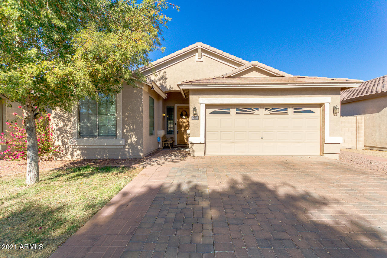10126 West Cordes Road Tolleson, AZ 85353 - Photo 1 of 39 10126 W Cordes
