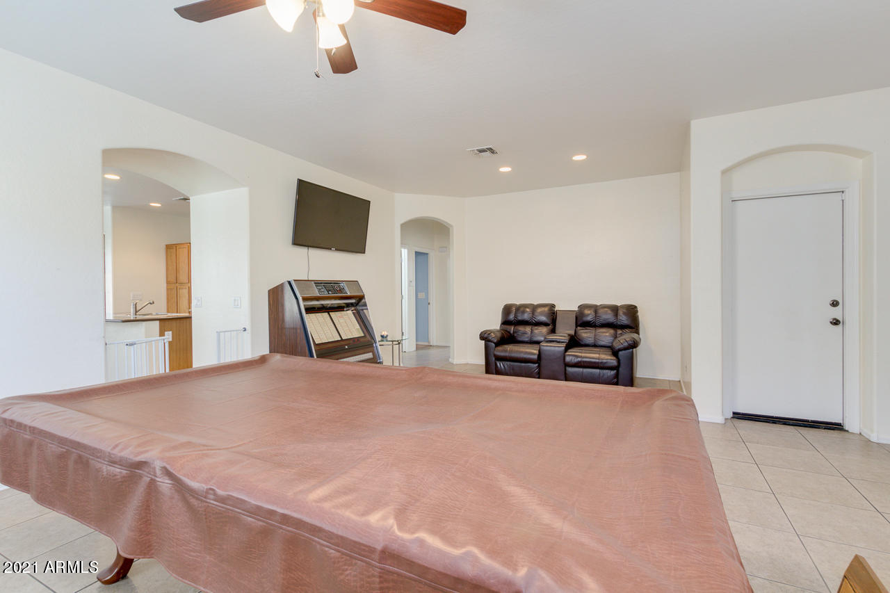 10126 West Cordes Road Tolleson, AZ 85353 - Photo 12 of 39 Large Front Room