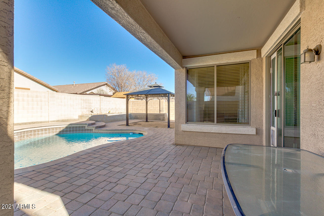 10126 West Cordes Road Tolleson, AZ 85353 - Photo 32 of 39 BackYard