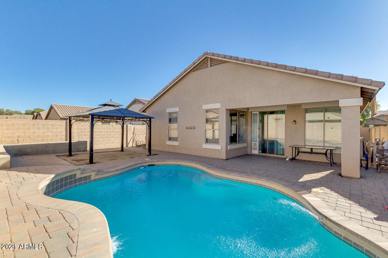 10126 West Cordes Road Tolleson, AZ 85353 - Photo 34 of 39 Gorgeous Pool