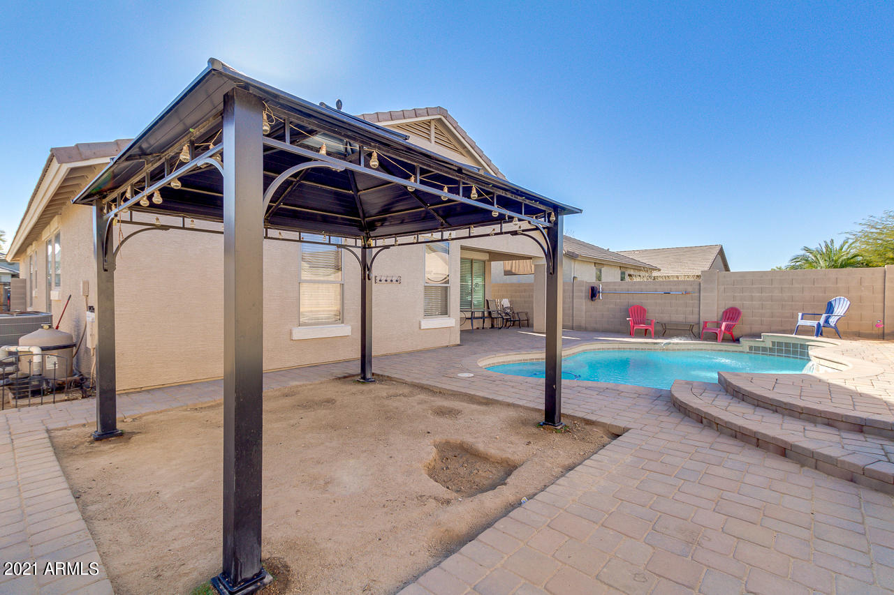 10126 West Cordes Road Tolleson, AZ 85353 - Photo 36 of 39 Gazebo