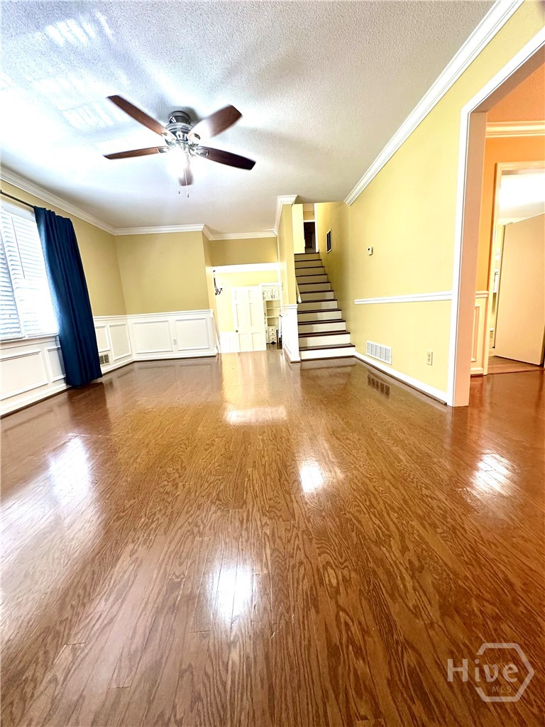 235 Minish Lake Road Commerce, GA 30530 - Photo 12 of 51 Living Room