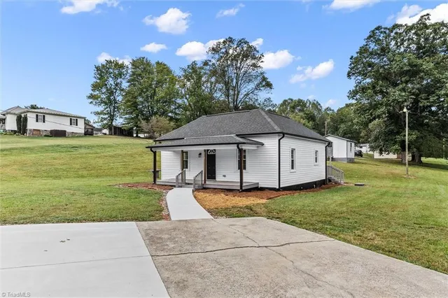 $224,900 | 212 Bluemont Road, Mount Airy, NC 27030