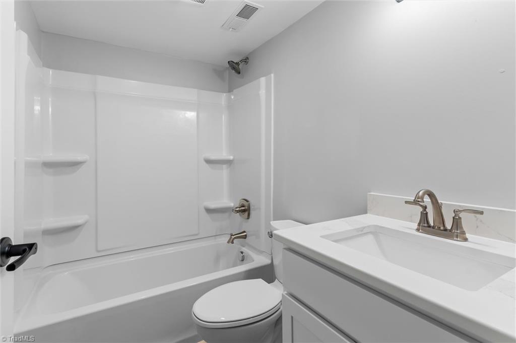 212 Bluemont Road Mount Airy, NC 27030 - Photo 13 of 22