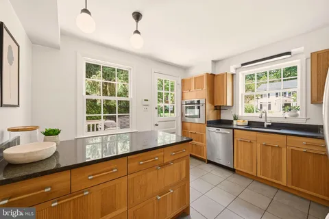 $1,450,000 | 7822 Fulbright Court, Bethesda, MD 20817