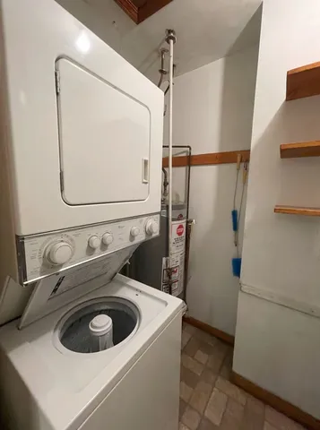 $1,350 | 32857 North Alleghany Road, Unit EAST, Grayslake, IL 60030