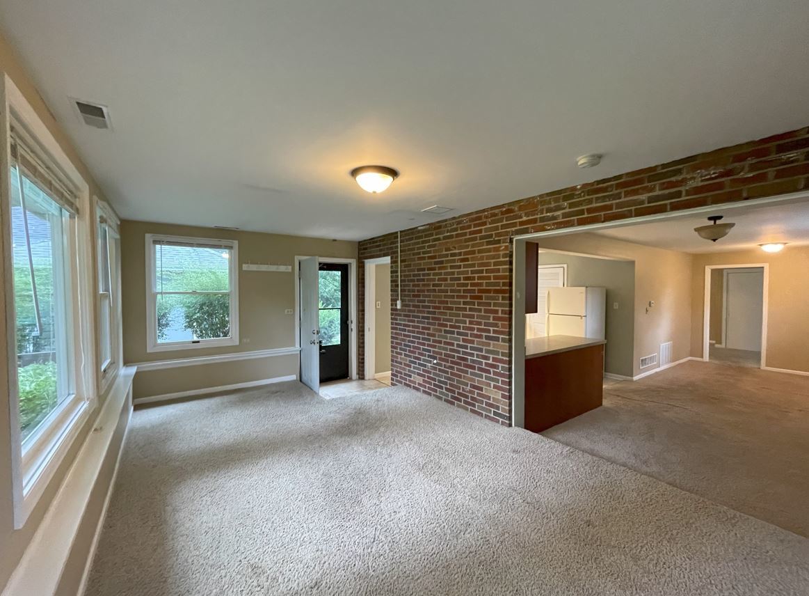 32857 North Alleghany Road, Unit EAST Grayslake, IL 60030 - Photo 8 of 13