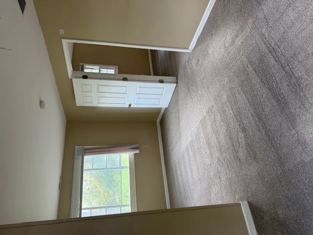 $1,350 | 32857 North Alleghany Road, Unit EAST, Grayslake, IL 60030