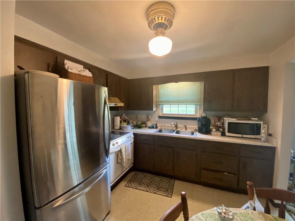 352 Firestone Road Greensburg, PA 15601 - Photo 10 of 17 Gallery Image 10