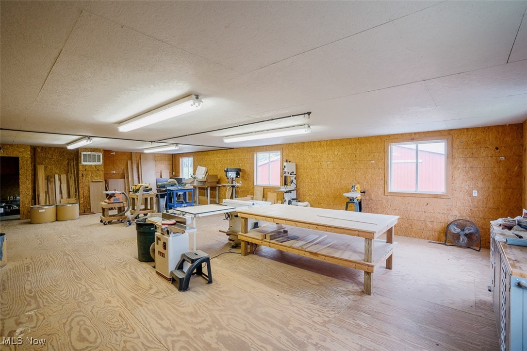 36328 Eagleton Road Lisbon, OH 44432 - Photo 39 of 49 Workshop featuring a textured ceiling