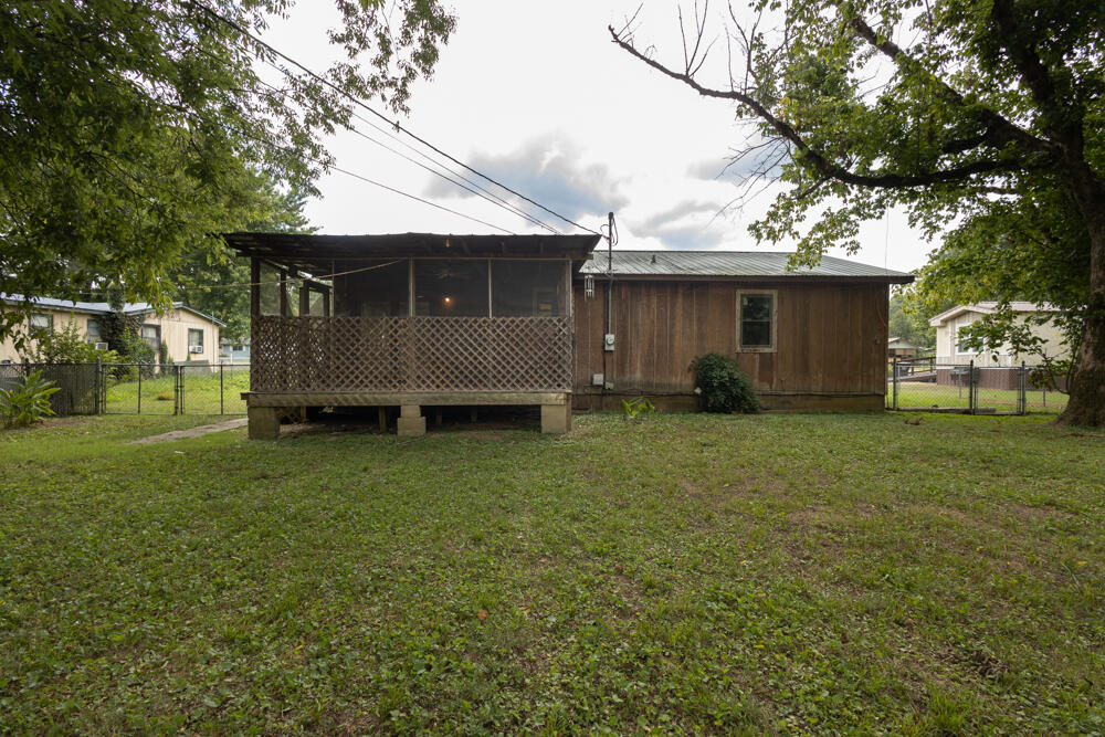 796 East Hills Road Jasper, TN 37347 - Photo 21 of 24 796 E Hills Rd-22