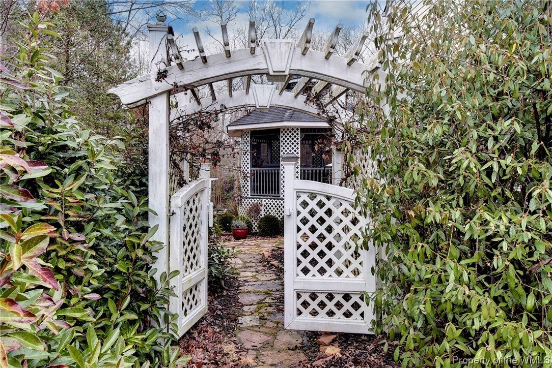 6041 Allegheny Road Williamsburg, VA 23188 - Photo 4 of 40 Gallery Image 4