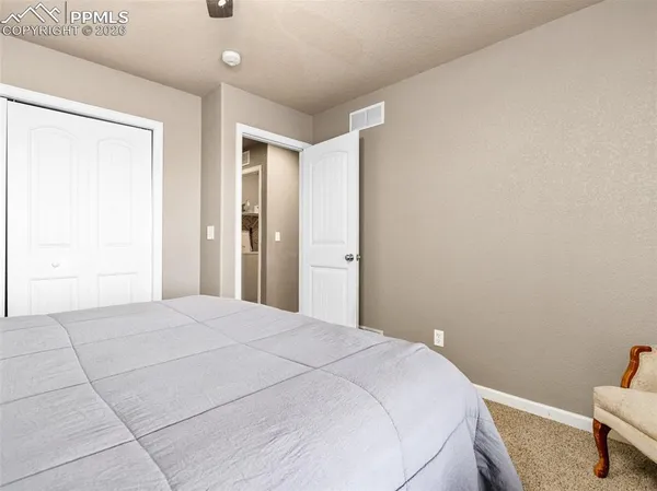 $474,900 | 1140 West Shenandoah Drive, Pueblo, CO 81007