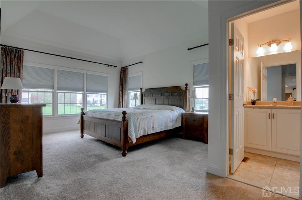8 Whetherell Road Hillsborough, NJ 08844 - Photo 15 of 25 Gallery Image 15