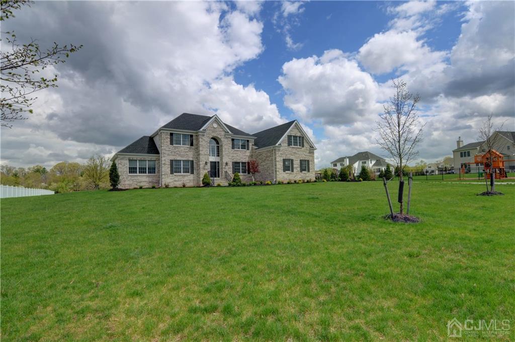 8 Whetherell Road Hillsborough, NJ 08844 - Photo 2 of 25 Gallery Image 2