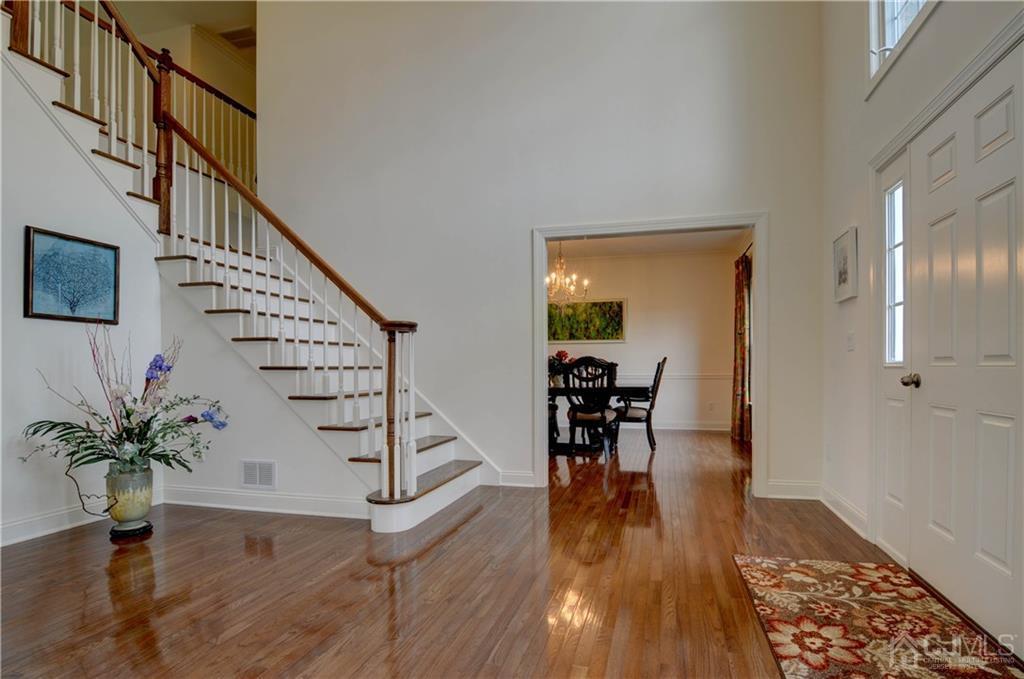 8 Whetherell Road Hillsborough, NJ 08844 - Photo 5 of 25 Gallery Image 5