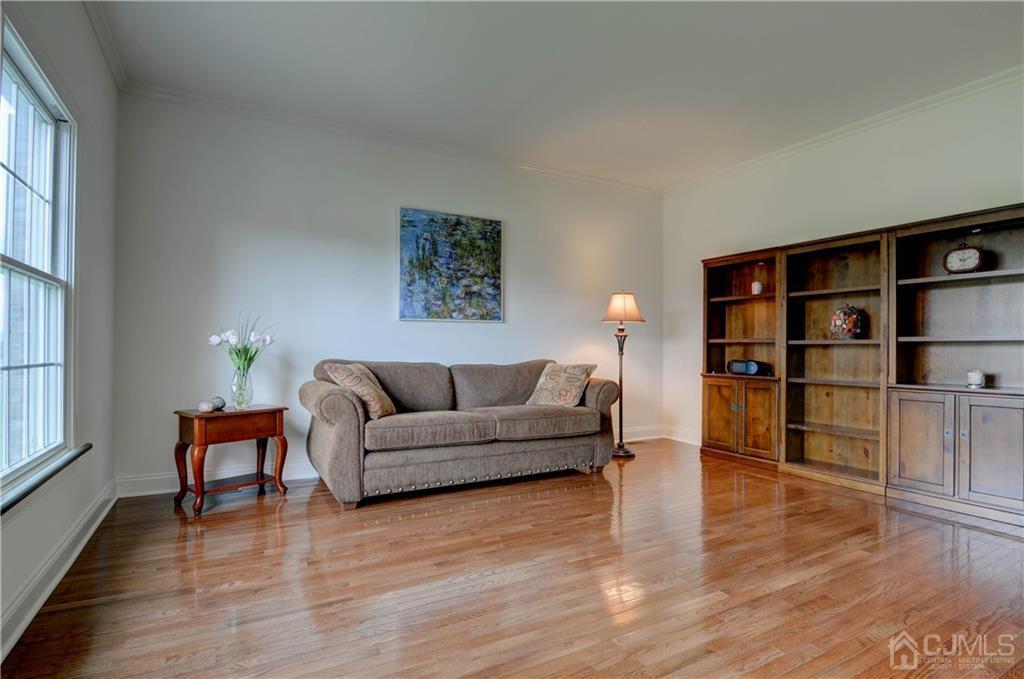 8 Whetherell Road Hillsborough, NJ 08844 - Photo 8 of 25 Gallery Image 8