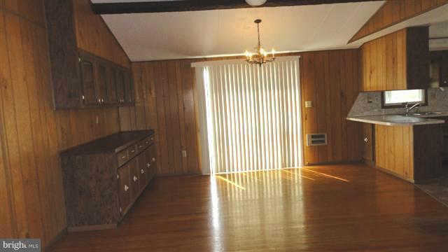 4815 Churchey Road Sharpsburg, MD 21782 - Photo 10 of 16 Dining Room
