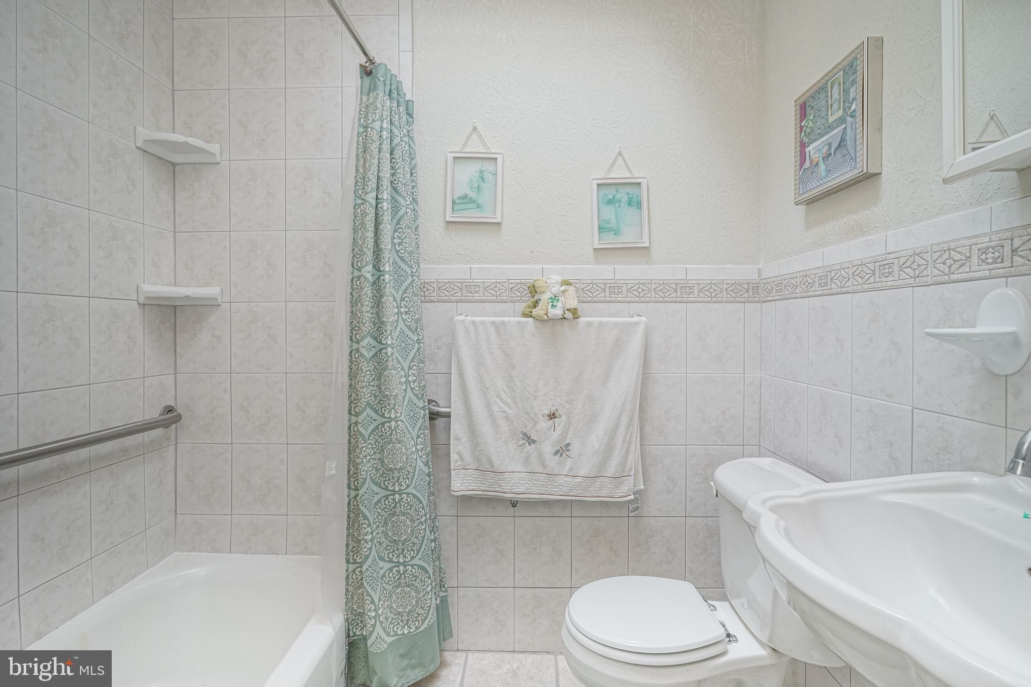 3324 Fordham Road Philadelphia, PA 19114 - Photo 17 of 29 Gallery Image 17
