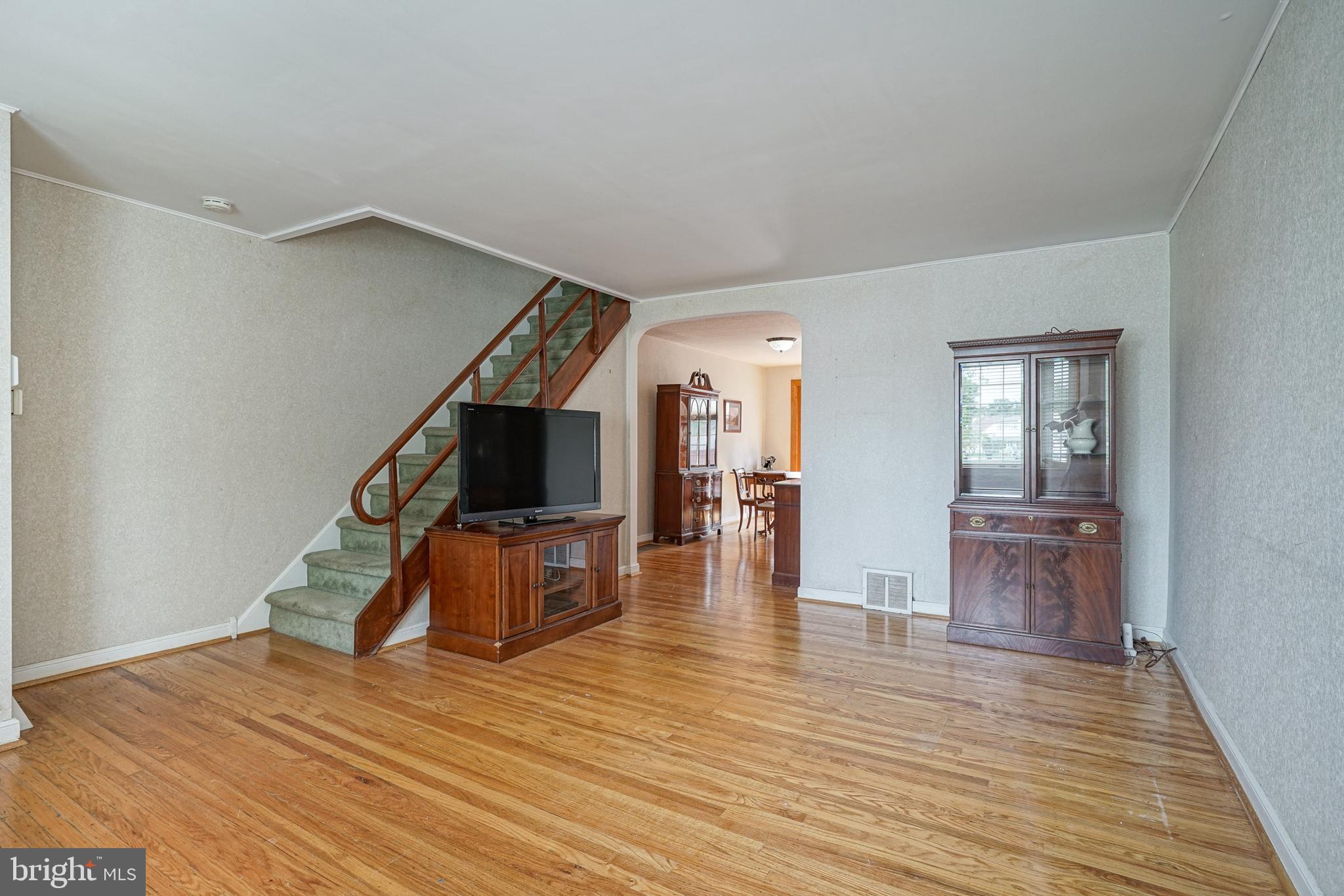 3324 Fordham Road Philadelphia, PA 19114 - Photo 3 of 29 Gallery Image 3