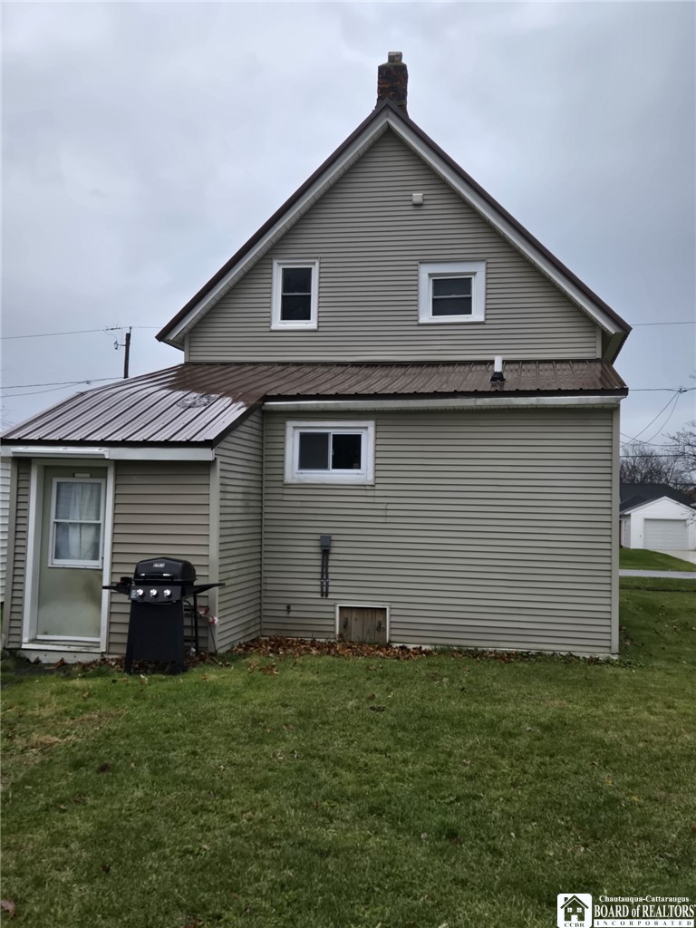 172 South Margay Street Dunkirk, NY 14048 - Photo 17 of 21 House back