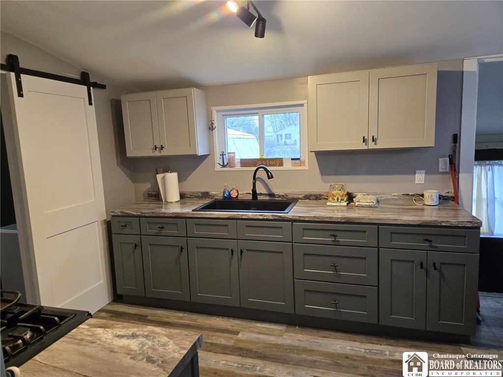 172 South Margay Street Dunkirk, NY 14048 - Photo 5 of 21 Kitchen