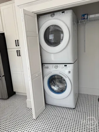 $2,500 | 1014 East Anderson Street, Savannah, GA 31401