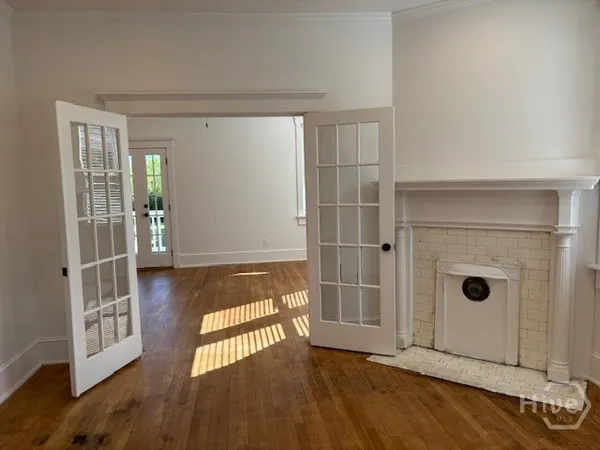 $2,500 | 1014 East Anderson Street, Savannah, GA 31401