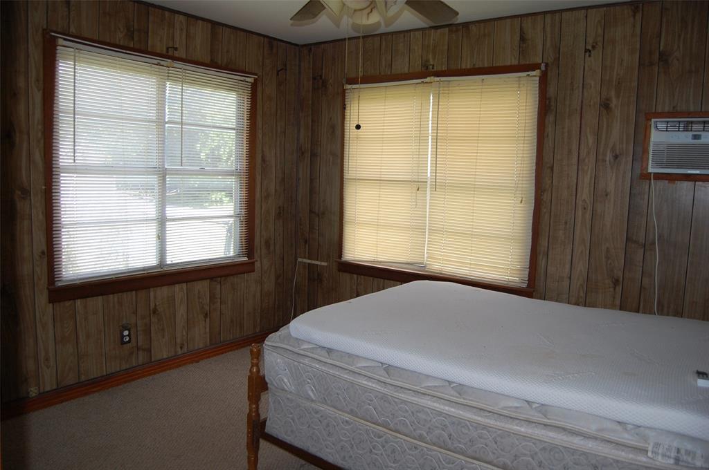 141 Ragland Street Graham, TX 76450 - Photo 7 of 17
