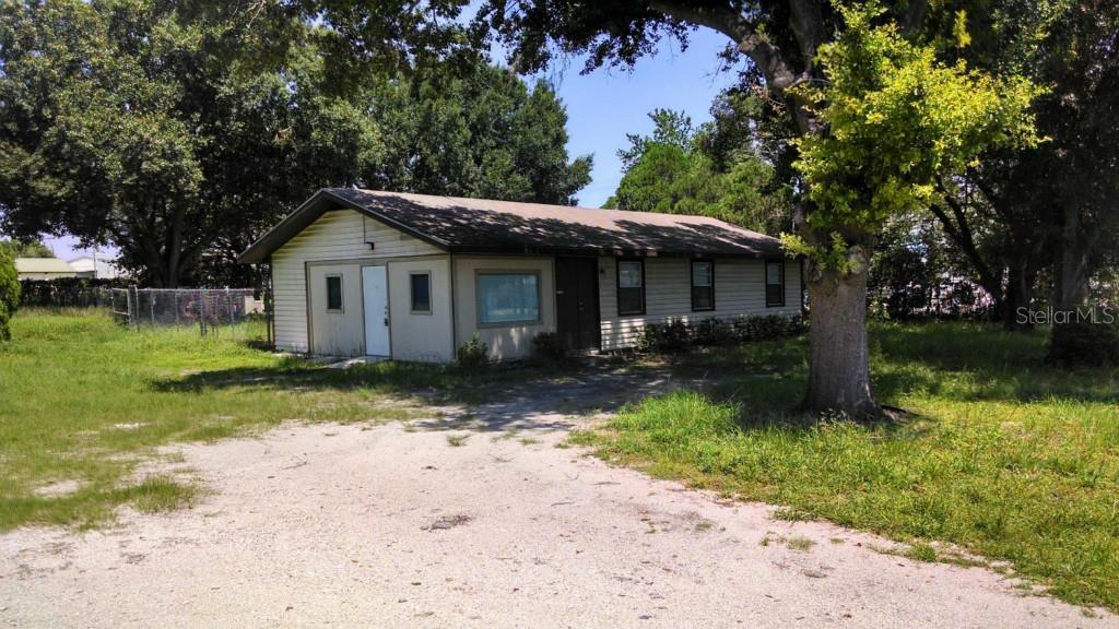170 Dairy Road Auburndale, FL 33823 - Photo 1 of 1 a front view of a house with garden