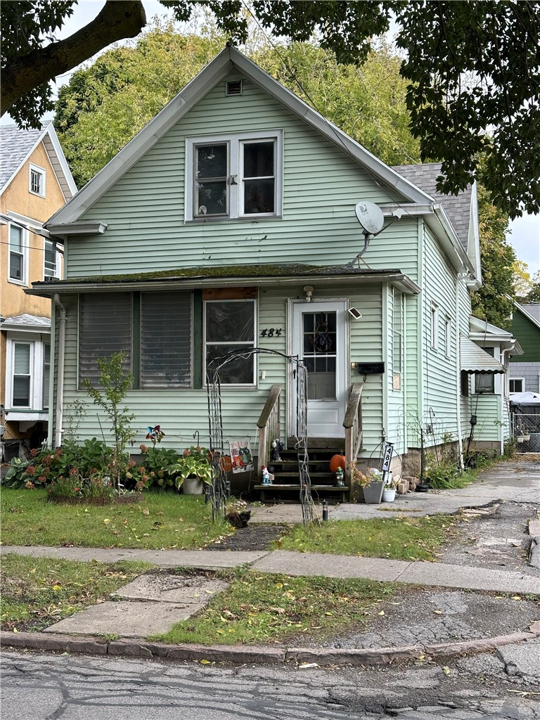 484 Ames Street Rochester, NY 14606 - Photo 1 of 1