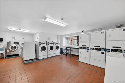 $108,000 | 395 Westchester Avenue, Unit 2M, Port Chester, NY 10573
