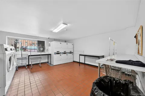 $108,000 | 395 Westchester Avenue, Unit 2M, Port Chester, NY 10573