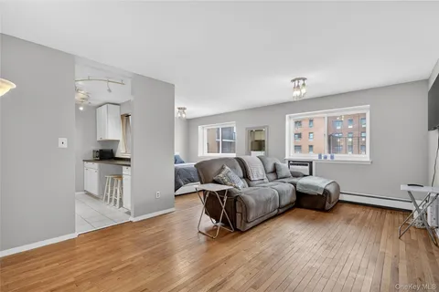$108,000 | 395 Westchester Avenue, Unit 2M, Port Chester, NY 10573