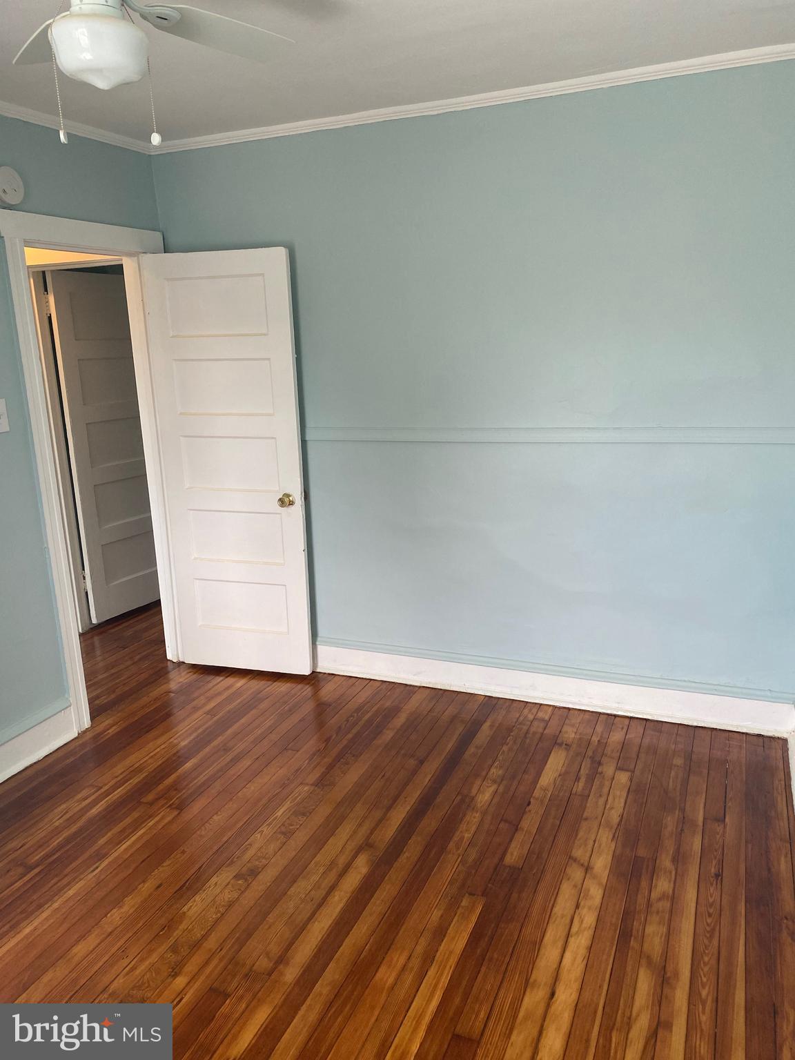 330 Hampden Road Upper Darby, PA 19082 - Photo 14 of 30