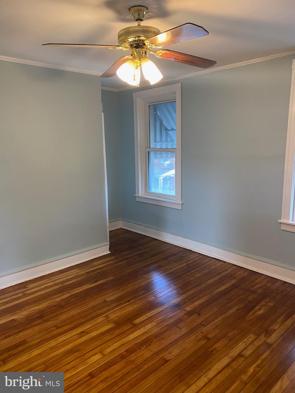 330 Hampden Road Upper Darby, PA 19082 - Photo 16 of 30