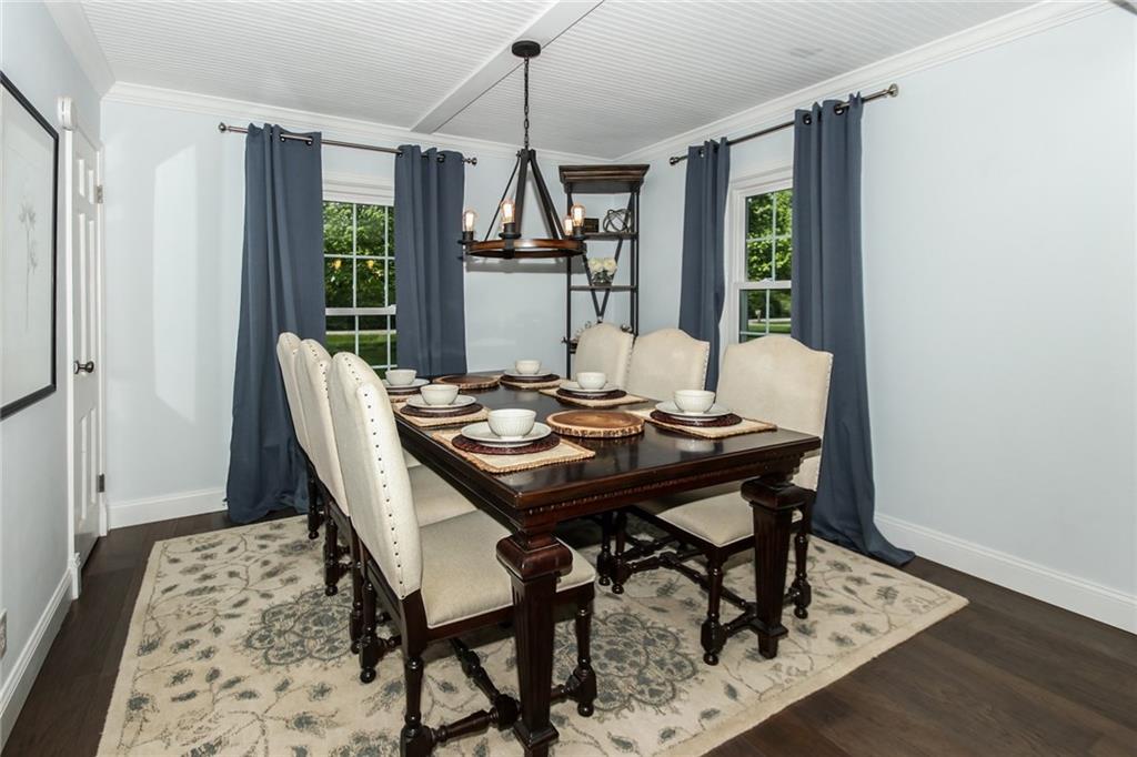 8895 Spring Mill Road Indianapolis, IN 46260 - Photo 10 of 35 Gallery Image 10