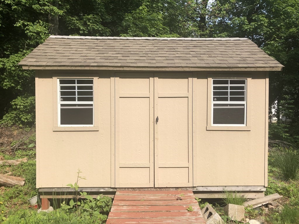 27 Lyndon Road Sharon, MA 02067 - Photo 14 of 16