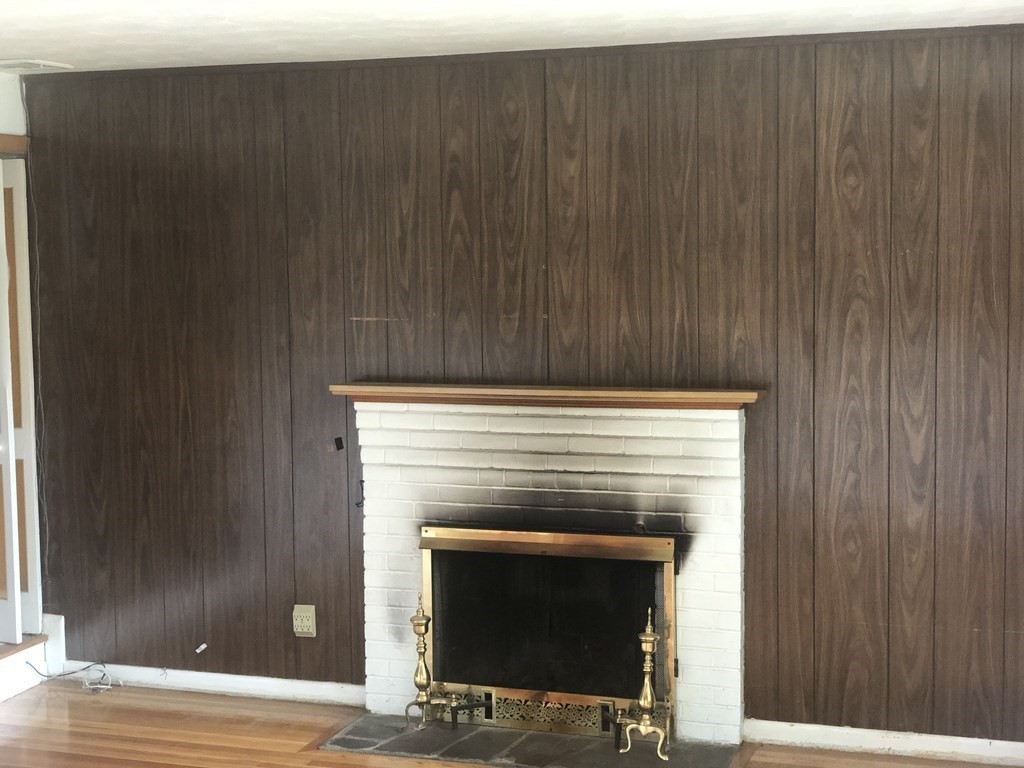 27 Lyndon Road Sharon, MA 02067 - Photo 4 of 16