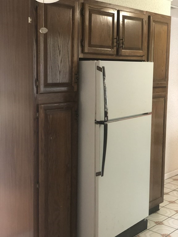 27 Lyndon Road Sharon, MA 02067 - Photo 8 of 16